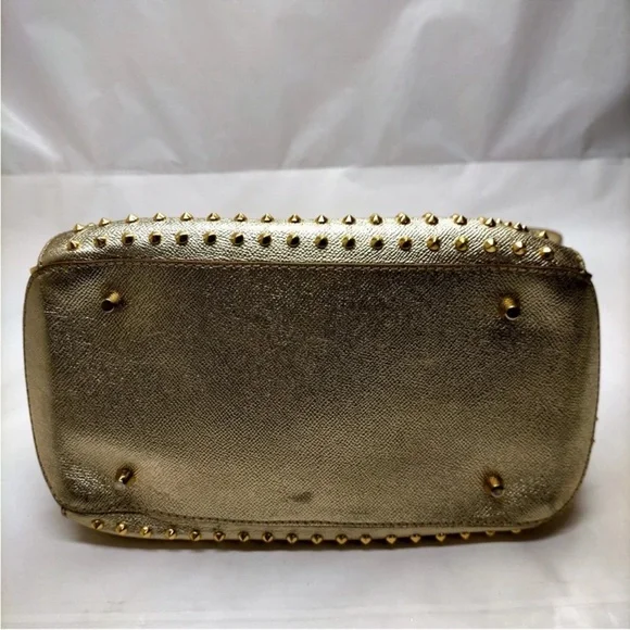Burberry Gold Studded Blaze Handle Bag Handbag with Strap - Picture 5 of 16